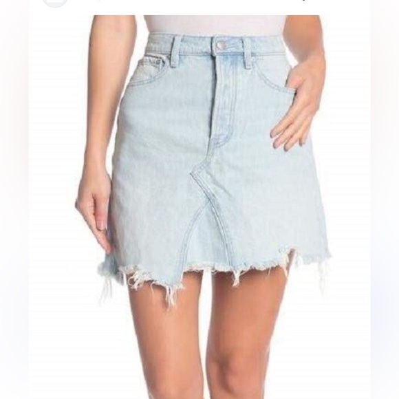 Free People Dresses & Skirts - FREE PEOPLE GOING ROGUE DENIM SKIRT